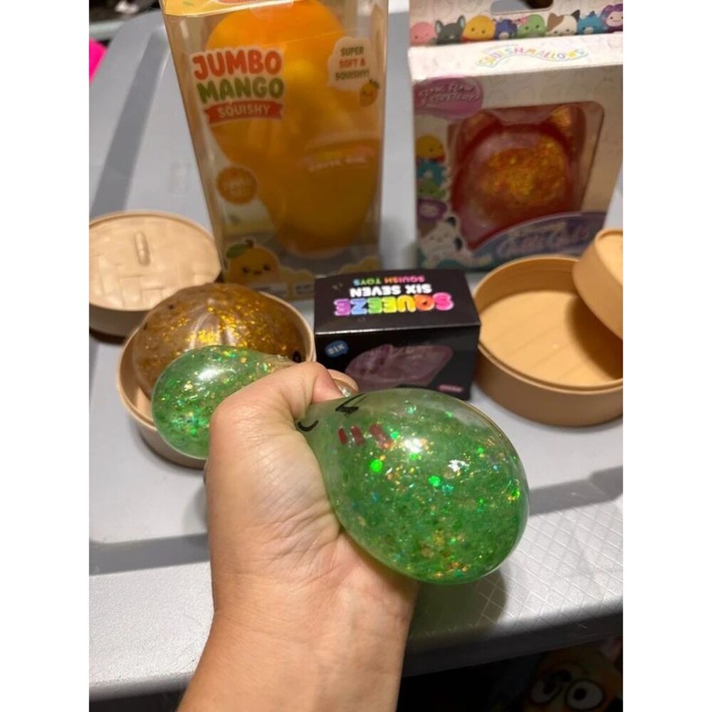 5 squishy - Picture 4 of 7